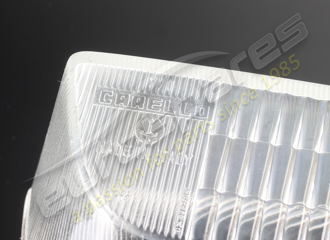 nueva lente de plástico inferior derecha eurospares. número de pieza 61882300l (2)