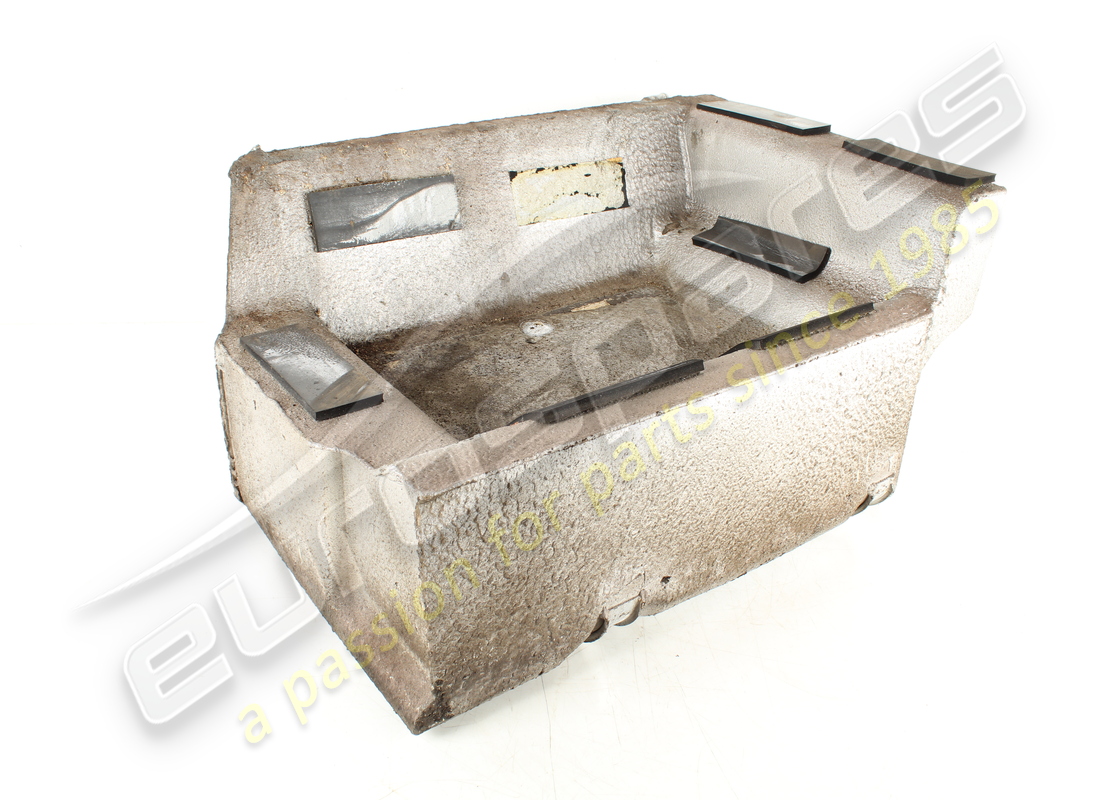 TANQUE DE COMBUSTIBLE DERECHO DAÑADO Ferrari. NÚMERO DE PIEZA 119068 (1)