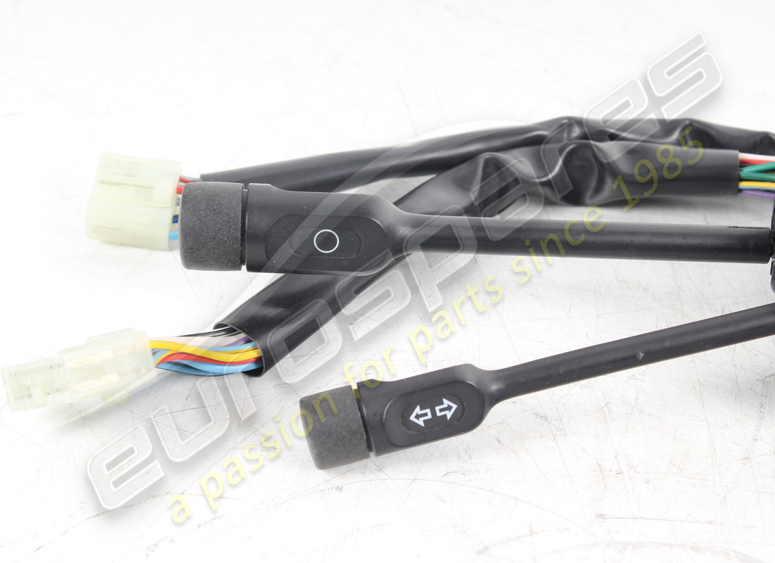 nuevo eurospares interruptor principal. número de parte 154560 (4)