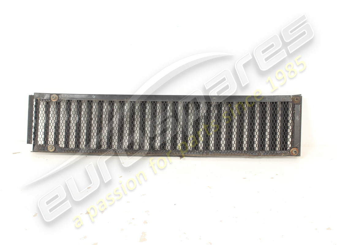 REJILLA SUPERIOR DE LA CUBIERTA DEL MOTOR IZQUIERDA Ferrari USADA. NÚMERO DE PARTE 61500100 (1)