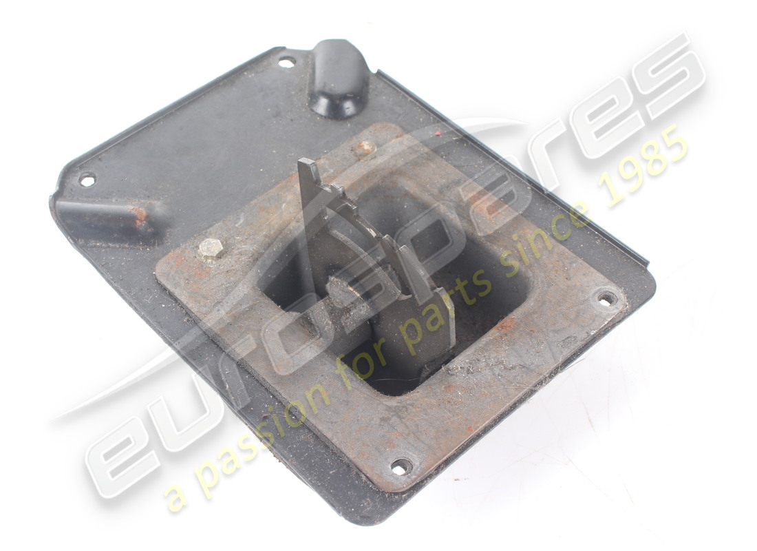 PLACA COMPLETA USADA Maserati EN EL TÚNEL. NÚMERO DE PIEZA 365209151 (1)