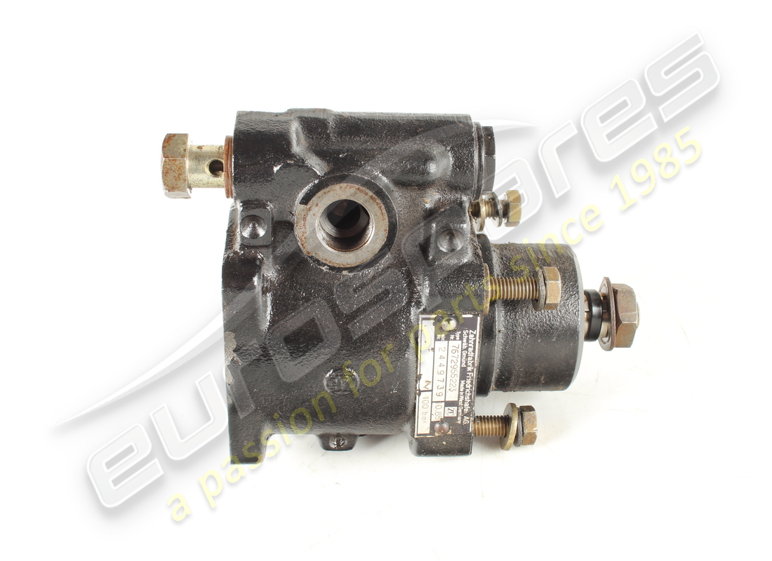 bomba de dirección hidráulica usada ferrari. número de pieza 128755 (2)