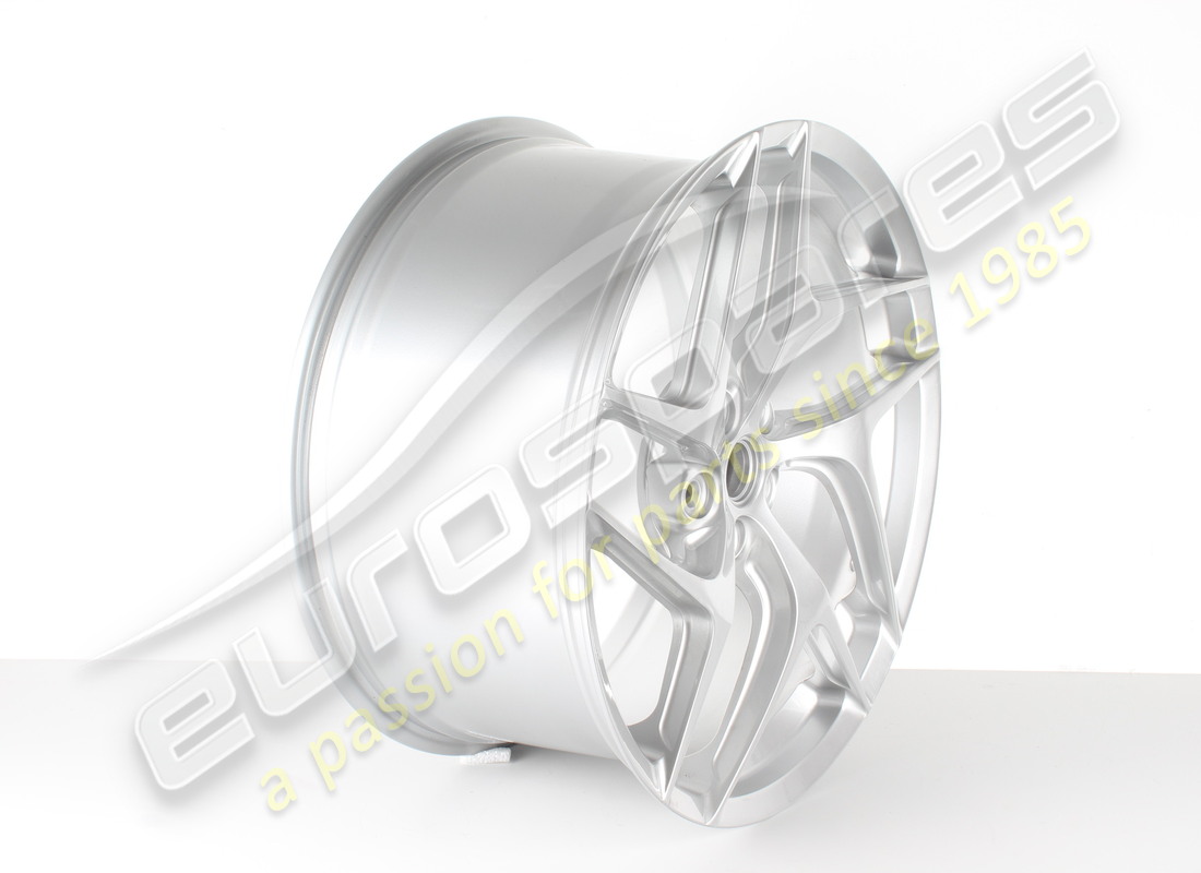 rueda delantera izquierda ferrari reacondicionada. número de parte 323850 (2)