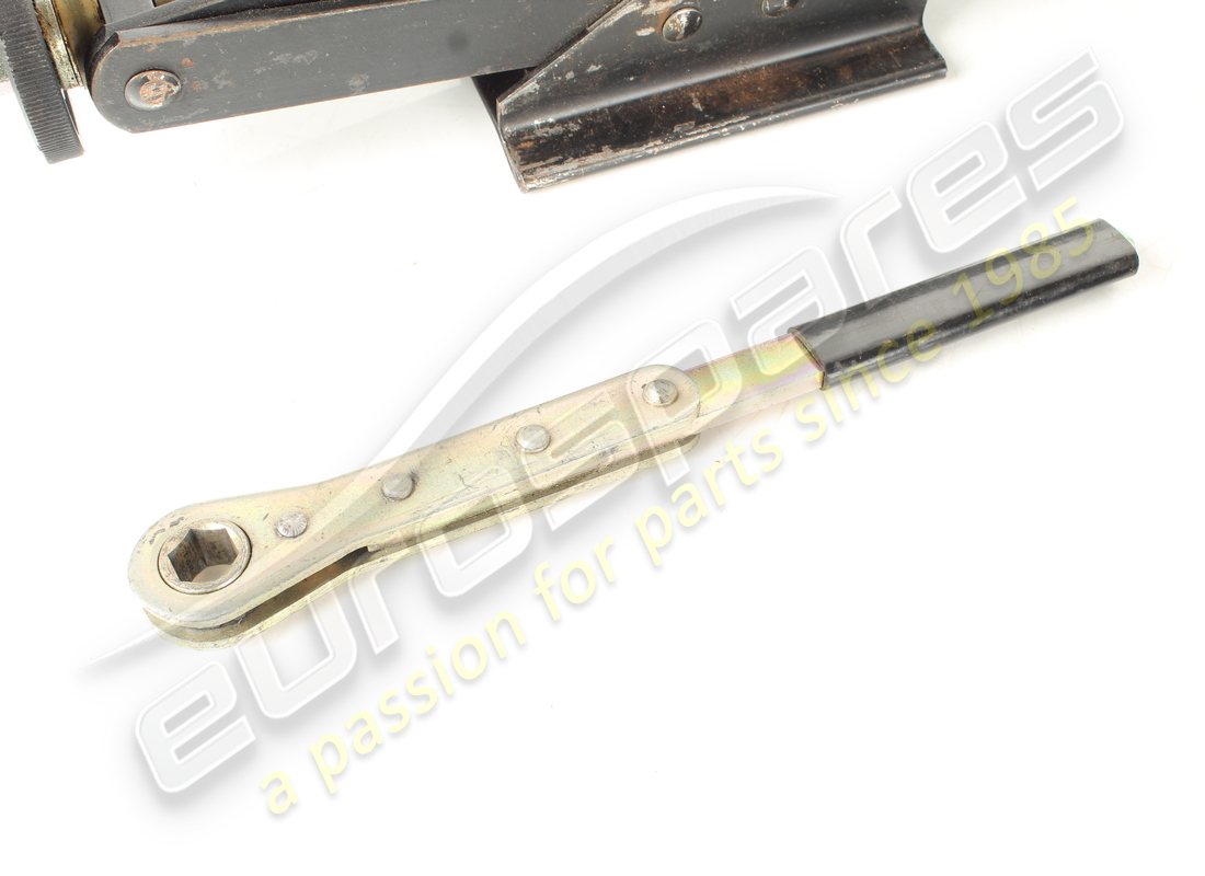 kit de herramientas ferrari usado. número de parte 138884 (3)