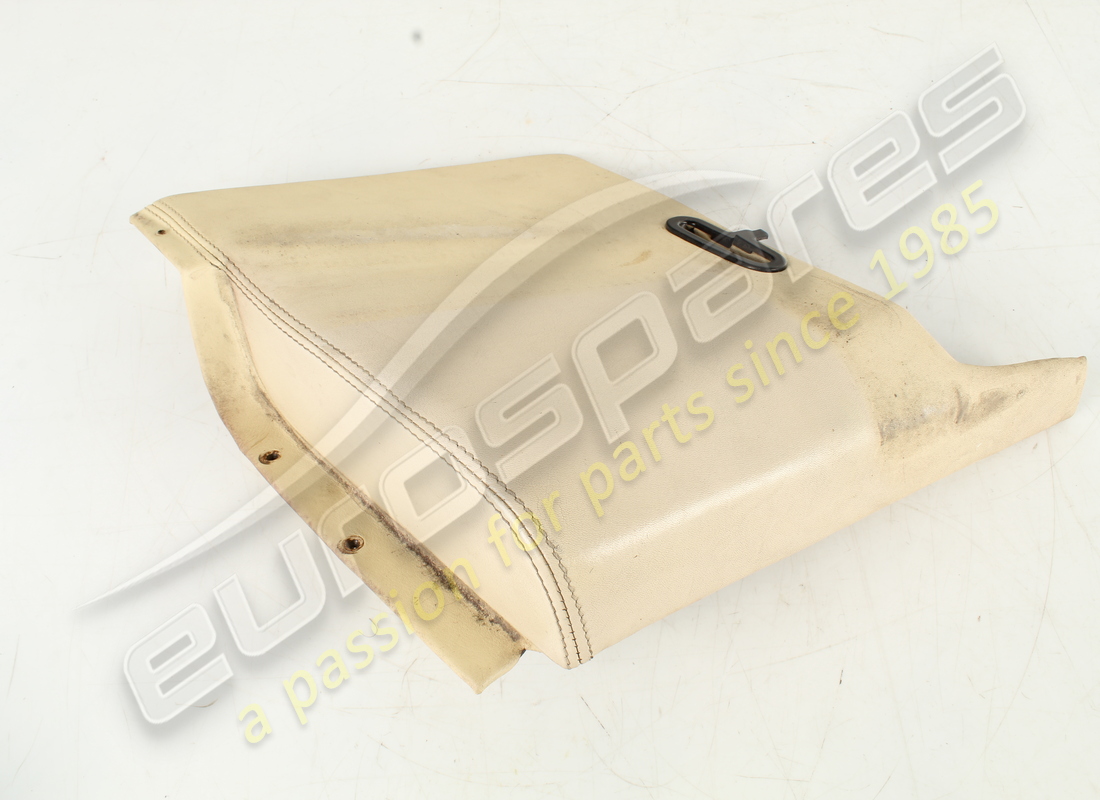 moldura ferrari rh usada. número de parte 61163700 (2)