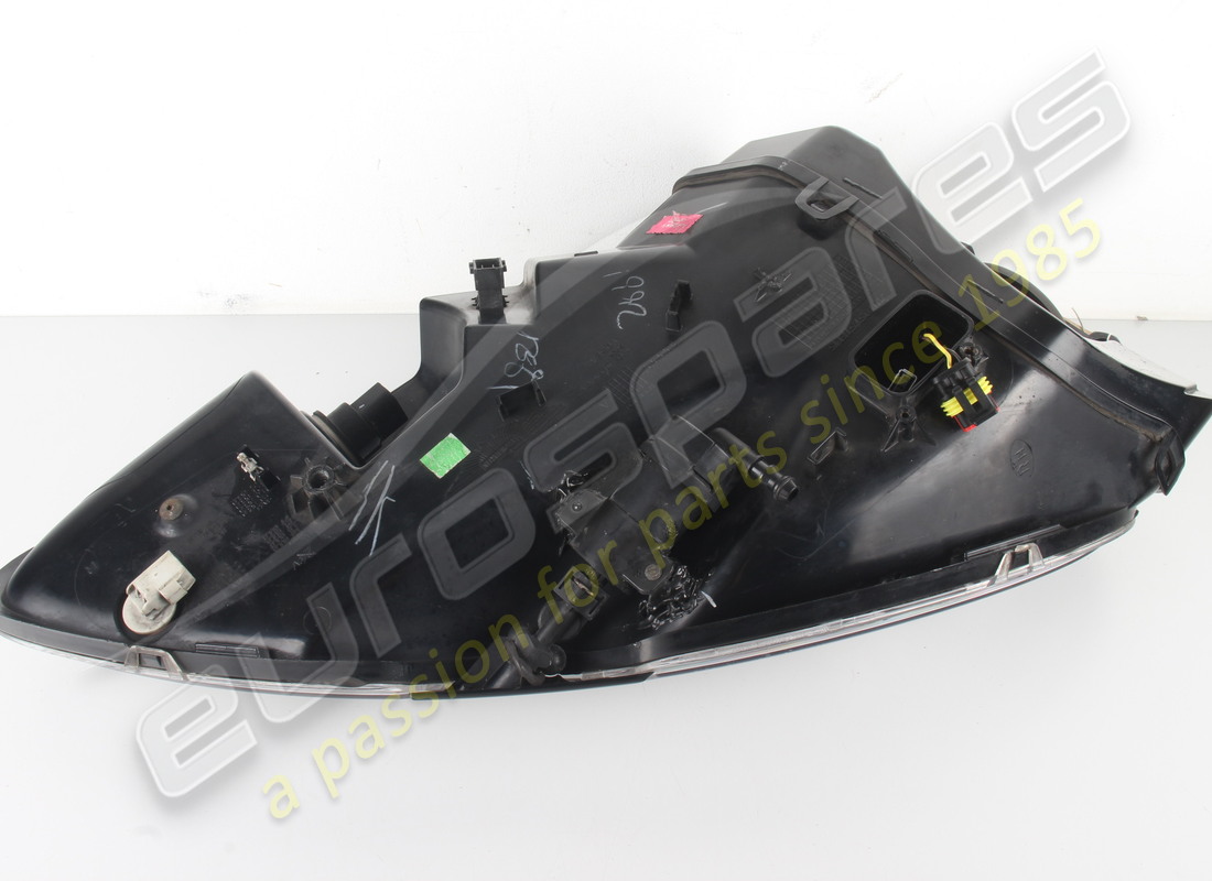 FARO DAÑADO EUROSPARES. NÚMERO DE PIEZA EAP1392841 (5) faro dañado eurospares. número de pieza eap1392841 (5)