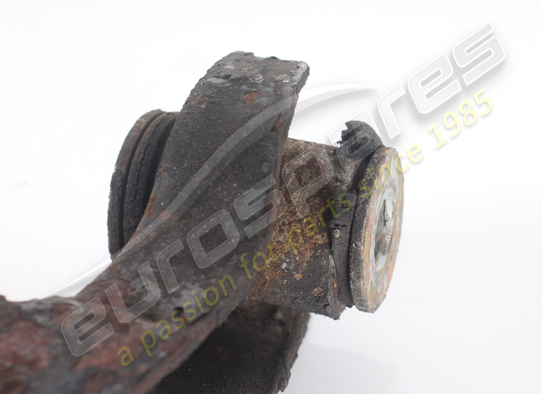 PALANCA INFERIOR DE SUSPENSIÓN TRASERA IZQUIERDA FERRARI USADA. NÚMERO DE PIEZA 117806 (6) palanca inferior de suspensión trasera izquierda ferrari usada. número de pieza 117806 (6)