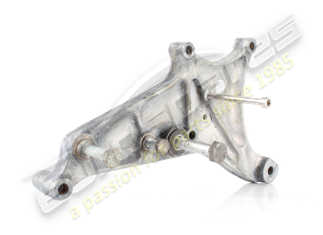 SOPORTE DE GENERADOR SUPERIOR USADO FERRARI. NÚMERO DE PIEZA 179635 (2) soporte de generador superior usado ferrari. número de pieza 179635 (2)