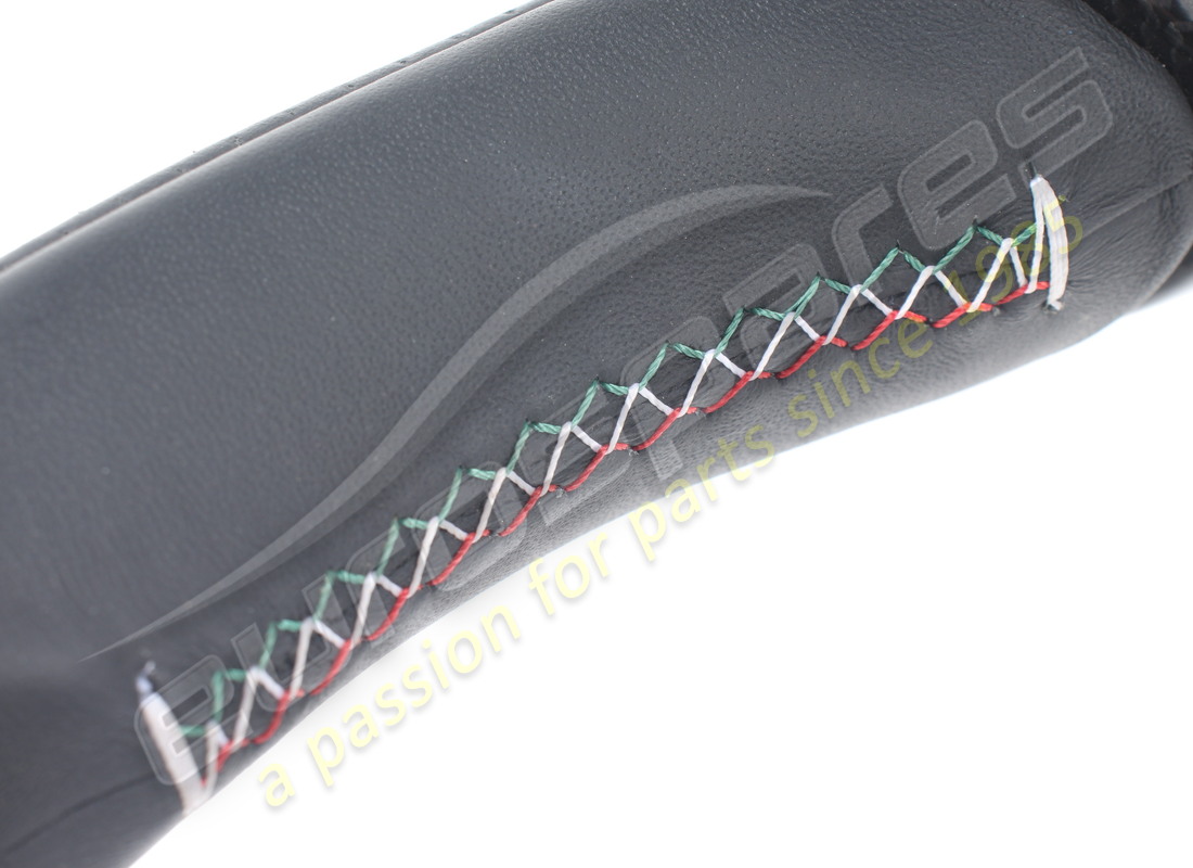 VOLANTE COMPLETO FERRARI USADO. NÚMERO DE PARTE 337540 (14) volante completo ferrari usado. número de parte 337540 (14)