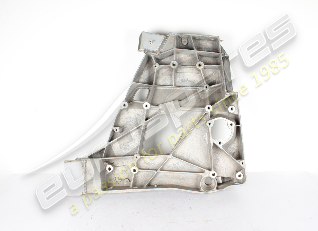 funda trasera izquierda ferrari usada. número de pieza 68887600 (2)