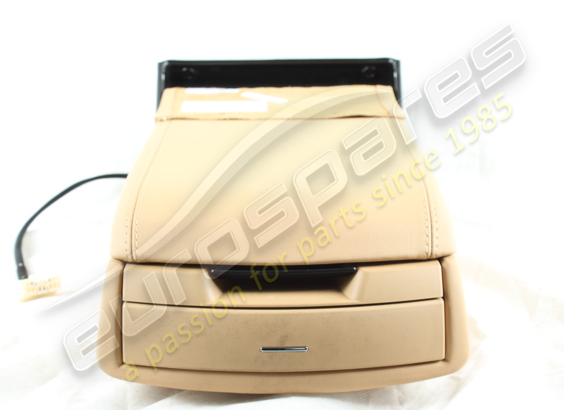 nuevo maserati apoyabrazos trasero. número de pieza 981420201 (2)