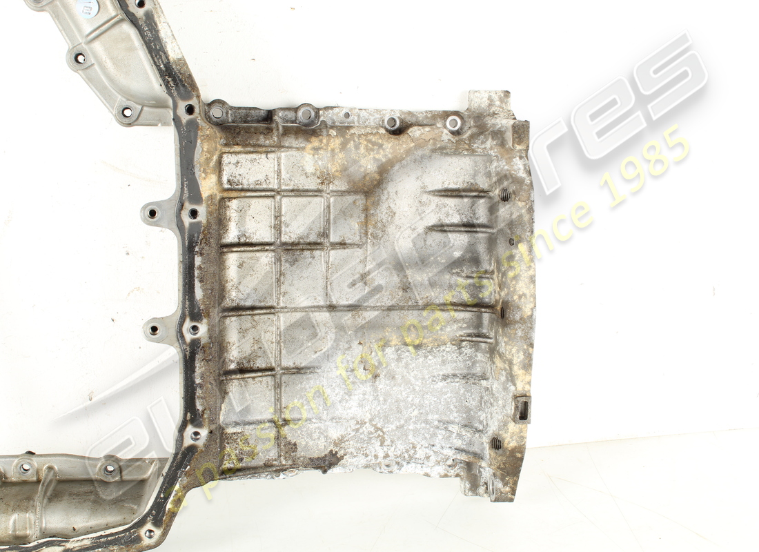 USED LAMBORGHINI ENGINE OIL SUMP UPPER PART. PART NUMBER 0P2103603G (2) used lamborghini engine oil sump upper part. part number 0p2103603g (2)