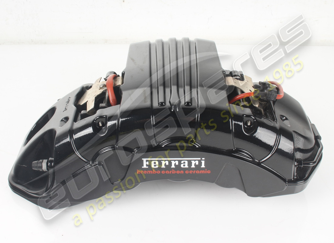 PINZA DELANTERA IZQUIERDA COMPLETA USADA Ferrari. NÚMERO DE PIEZA 776902 (1)