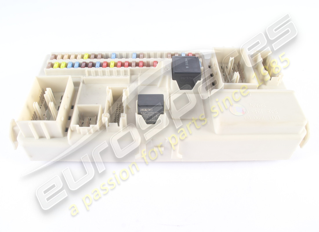 MÓDULO USADO Aston Martin, CONJUNTO ELECTRÓNICO CENTRAL. NÚMERO DE PIEZA 4G433711201 (1)