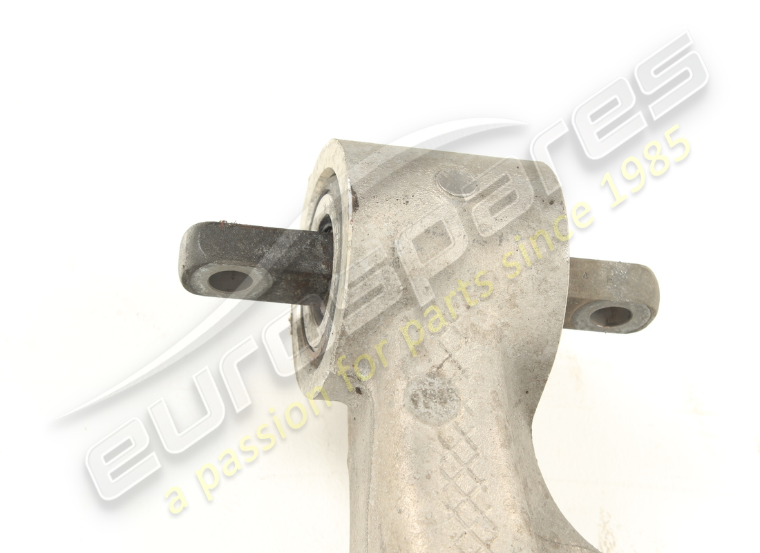 brazo trasero izquierdo completo usado ferrari. número de pieza 810450 (3)