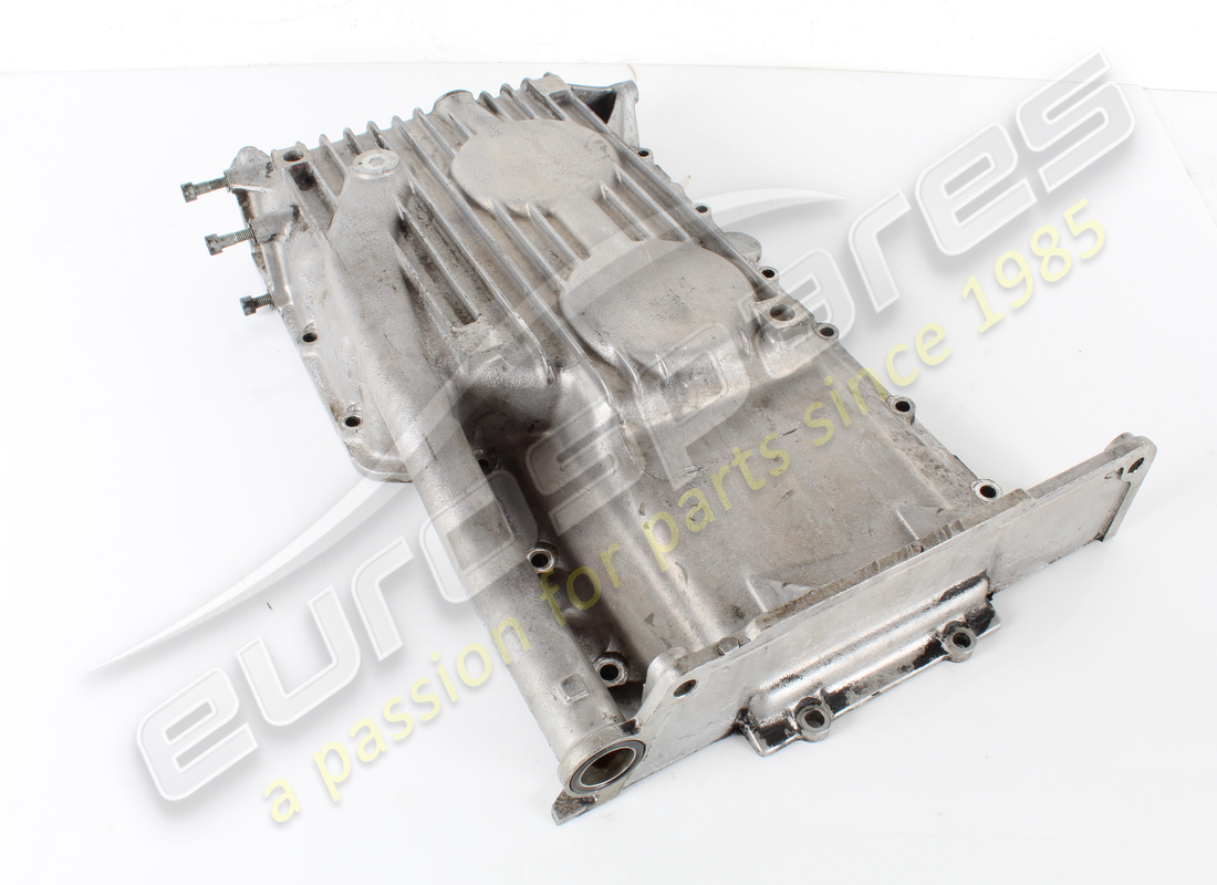 CÁRTER DE ACEITE FERRARI USADO COMPLETO. NÚMERO DE PARTE 181819 (5) cárter de aceite ferrari usado completo. número de parte 181819 (5)