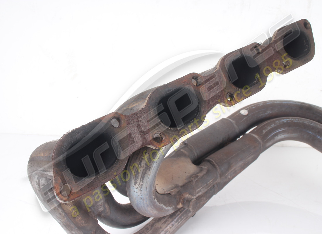 COLECTOR DE ESCAPE DELANTERO FERRARI USADO. NÚMERO DE PARTE 118155 (3) colector de escape delantero ferrari usado. número de parte 118155 (3)