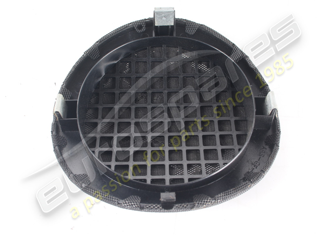 PLACA DE ALTAVOZ DERECHO MASERATI USADA. NÚMERO DE PARTE 388300272 (3) placa de altavoz derecho maserati usada. número de parte 388300272 (3)