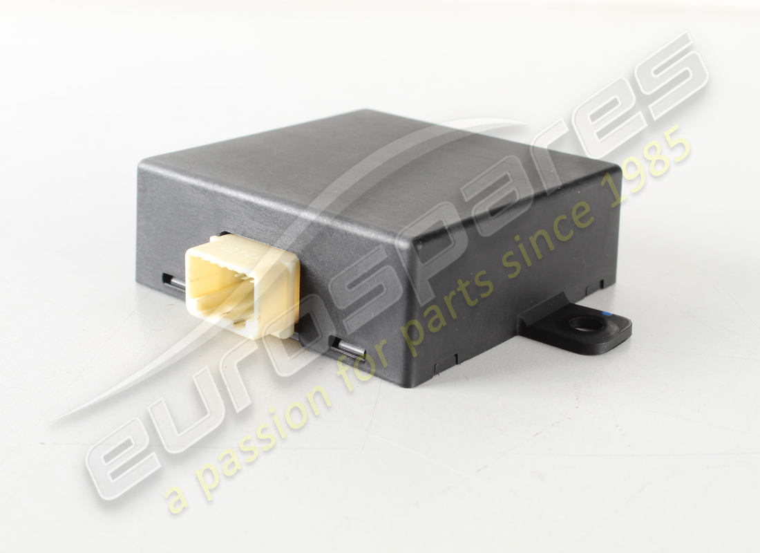 UNIDAD DE CONTROL DE FAROS MATRIX FERRARI USADA F173. NÚMERO DE PIEZA 829517 (2) unidad de control de faros matrix ferrari usada f173. número de pieza 829517 (2)