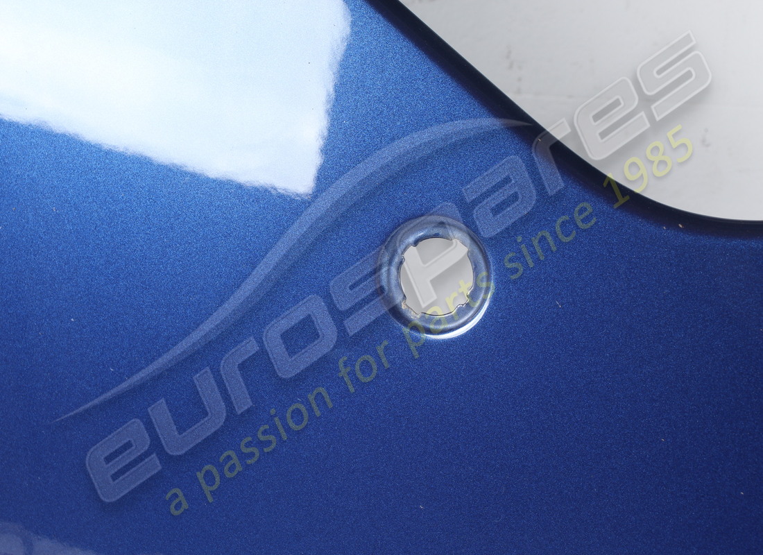 GUARDABARROS DELANTERO DERECHO COMPLETO FERRARI USADO. NÚMERO DE PARTE 86519911 (4) guardabarros delantero derecho completo ferrari usado. número de parte 86519911 (4)