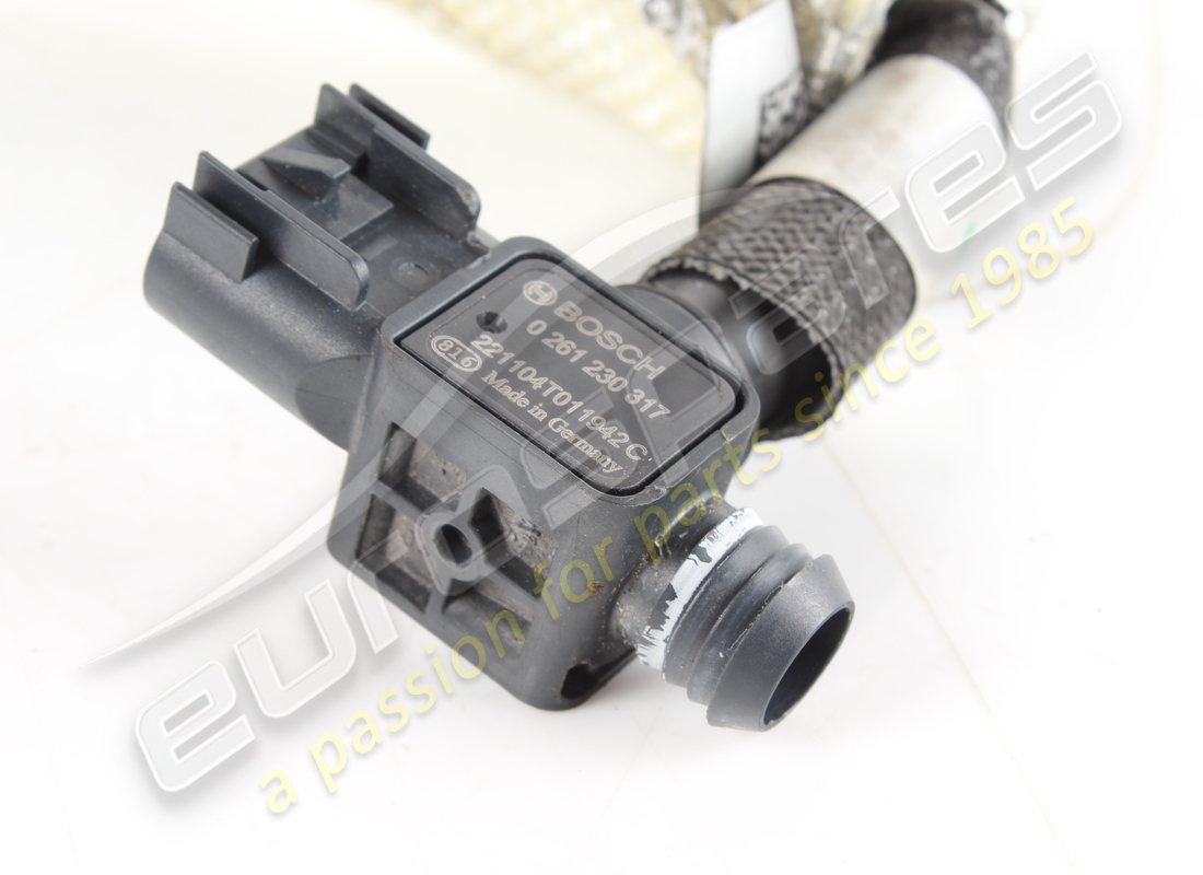 used ferrari pipe from disconnecter union. part number 340024 (3)