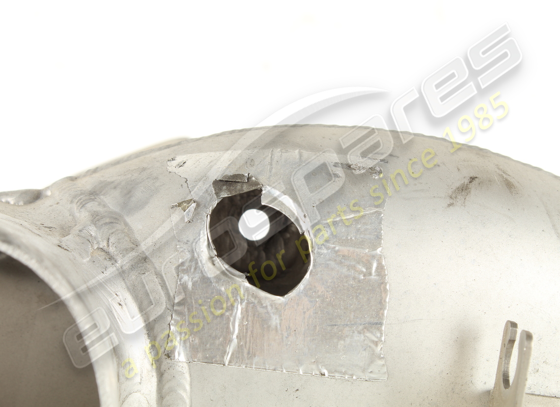 usado ferrari completo portador de buje derecho entrada de aire. número de pieza 267465 (3)