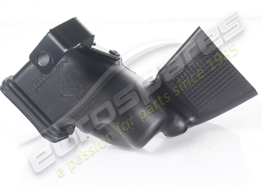 PIE INFERIOR DEL LADO DEL PASAJERO Ferrari USADO. NÚMERO DE PARTE 88202000 (1) PIE INFERIOR DEL LADO DEL PASAJERO Ferrari USADO. NÚMERO DE PARTE 88202000 (1)