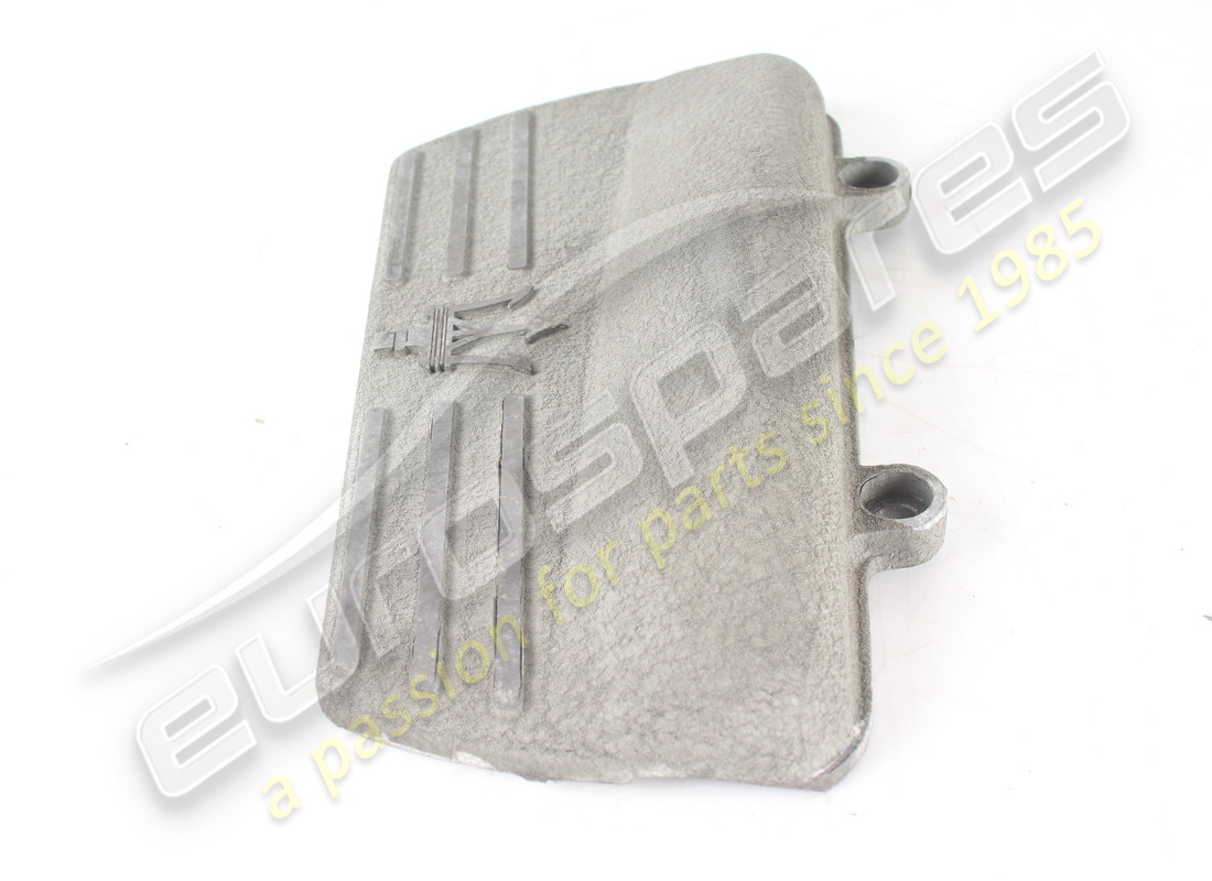 CUBIERTA DEL CUERPO DEL ACELERADOR USADA MASERATI. NÚMERO DE PIEZA 585063500 (2) cubierta del cuerpo del acelerador usada maserati. número de pieza 585063500 (2)