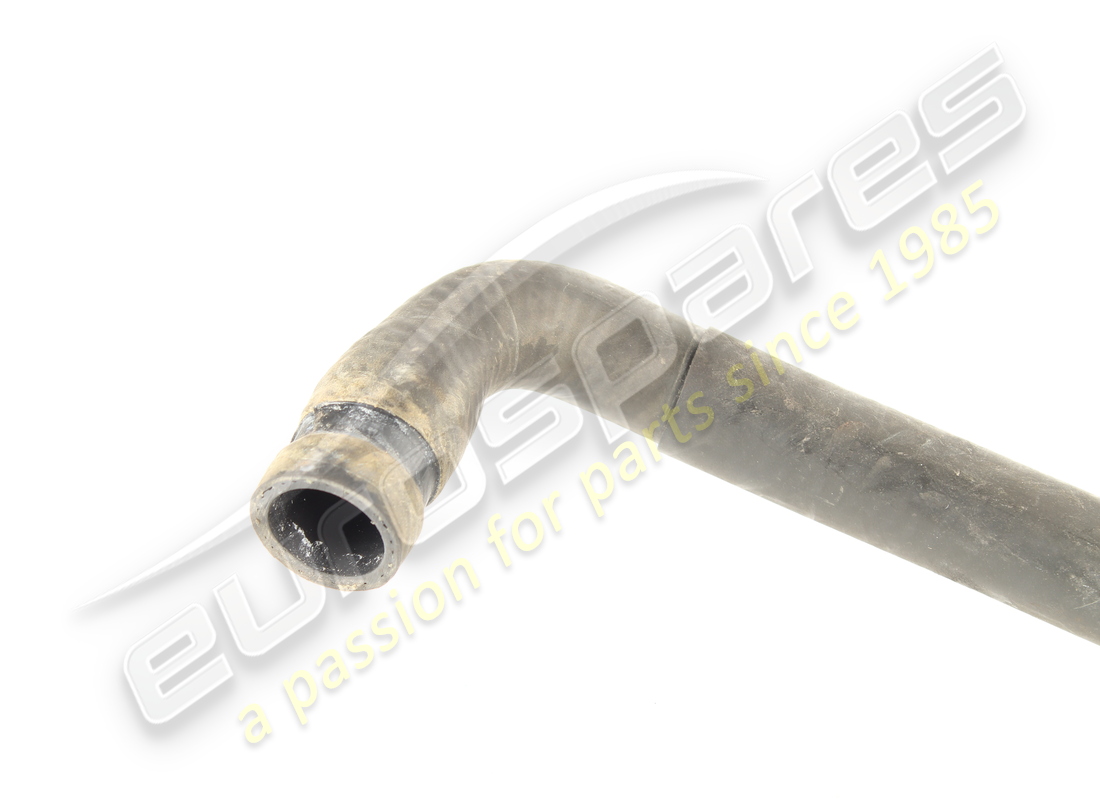 cabezales de motor y manguito de bomba de agua usados maserati. número de pieza 208143 (2)