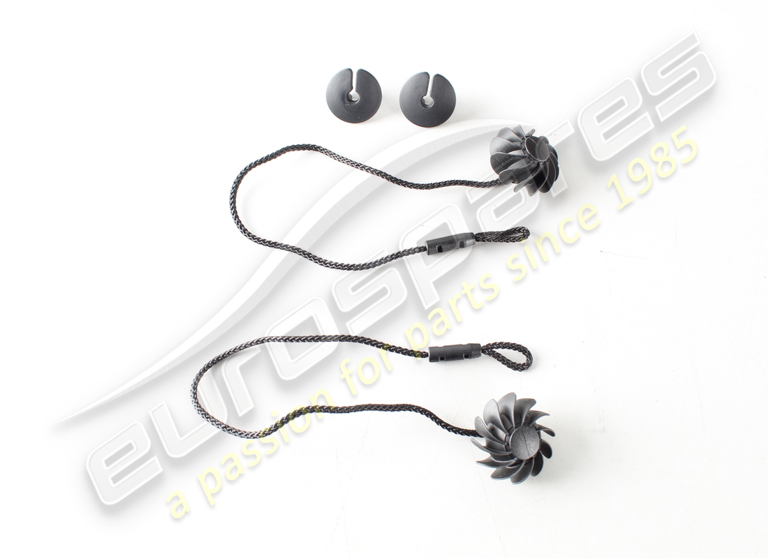 NUEVO KIT DE BARRAS DE ACOPLAMIENTO PARA ESTANTE MASERATI M161. NÚMERO DE PIEZA 673004761 (1) nuevo kit de barras de acoplamiento para estante maserati m161. número de pieza 673004761 (1)