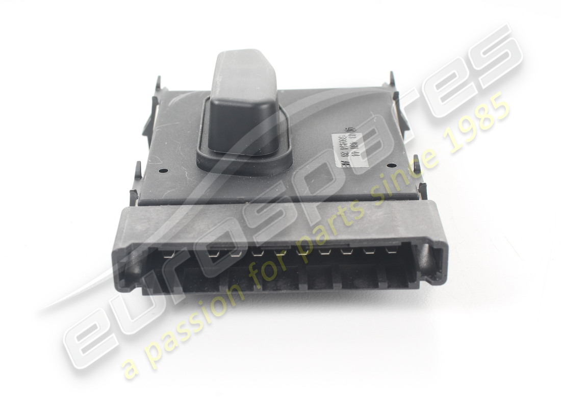 NUEVO MASERATI INTERRUPTOR DE ASIENTO DERECHO 6W. NÚMERO DE PIEZA 670008201 (3) nuevo maserati interruptor de asiento derecho 6w. número de pieza 670008201 (3)