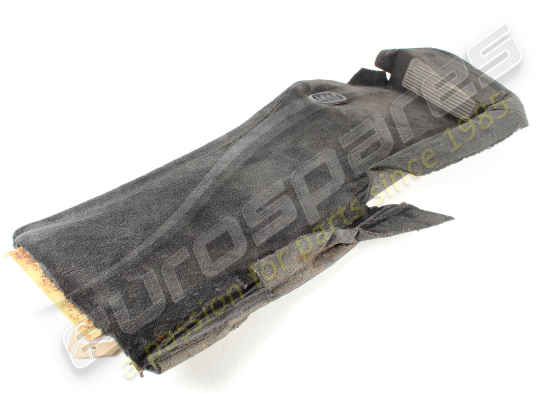FUNDA LATERAL DERECHA Ferrari USADA. NÚMERO DE PIEZA 651142.. (1)