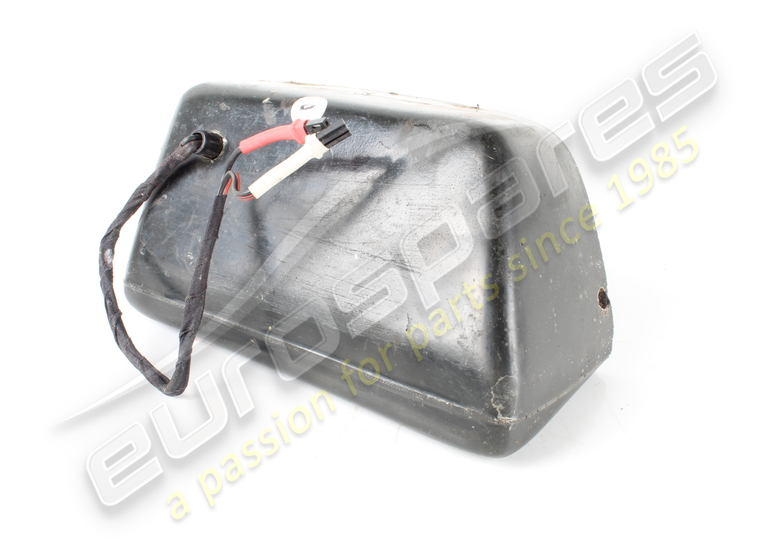 USADA FERRARI GUANTERA RHD NÚMERO DE PIEZA 62336500 (2) usada ferrari guantera rhd número de pieza 62336500 (2)