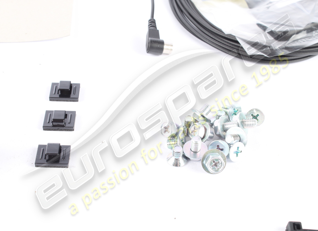 NUEVO KIT DE CÁMARA DE ESTACIONAMIENTO TRASERA FERRARI F430. NÚMERO DE PIEZA 70003201 (4) nuevo kit de cámara de estacionamiento trasera ferrari f430. número de pieza 70003201 (4)