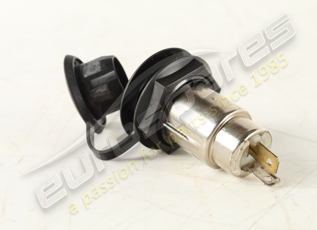 enchufe usado maserati. número de pieza 203506 (3)