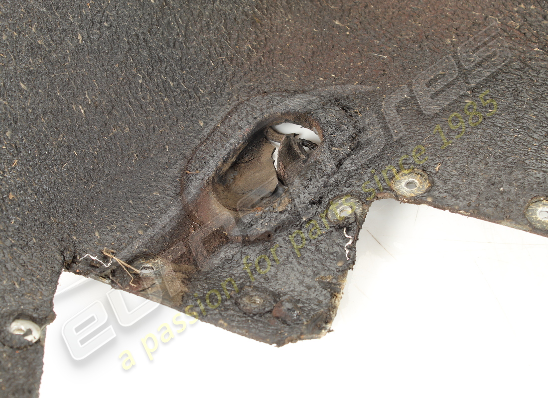 paso de rueda delantero derecho usado ferrari. número de pieza 60615700 (2)