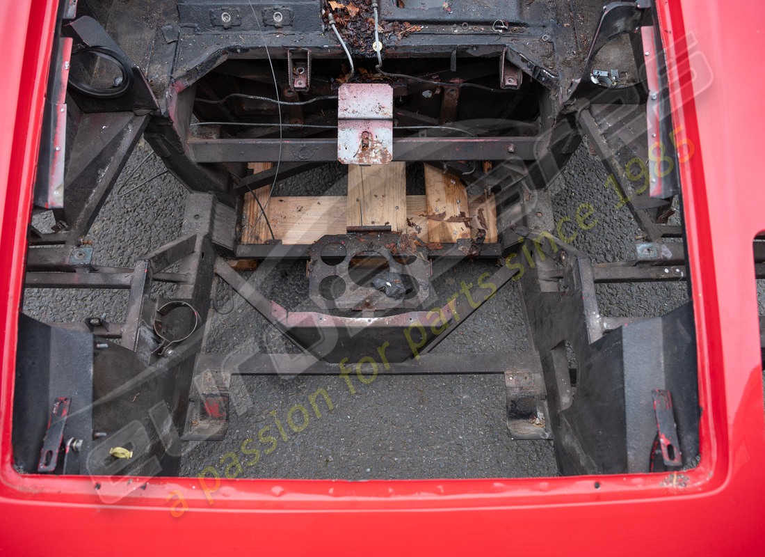 conjunto de panel frontal usado ferrari. número de pieza 61751200 (3)