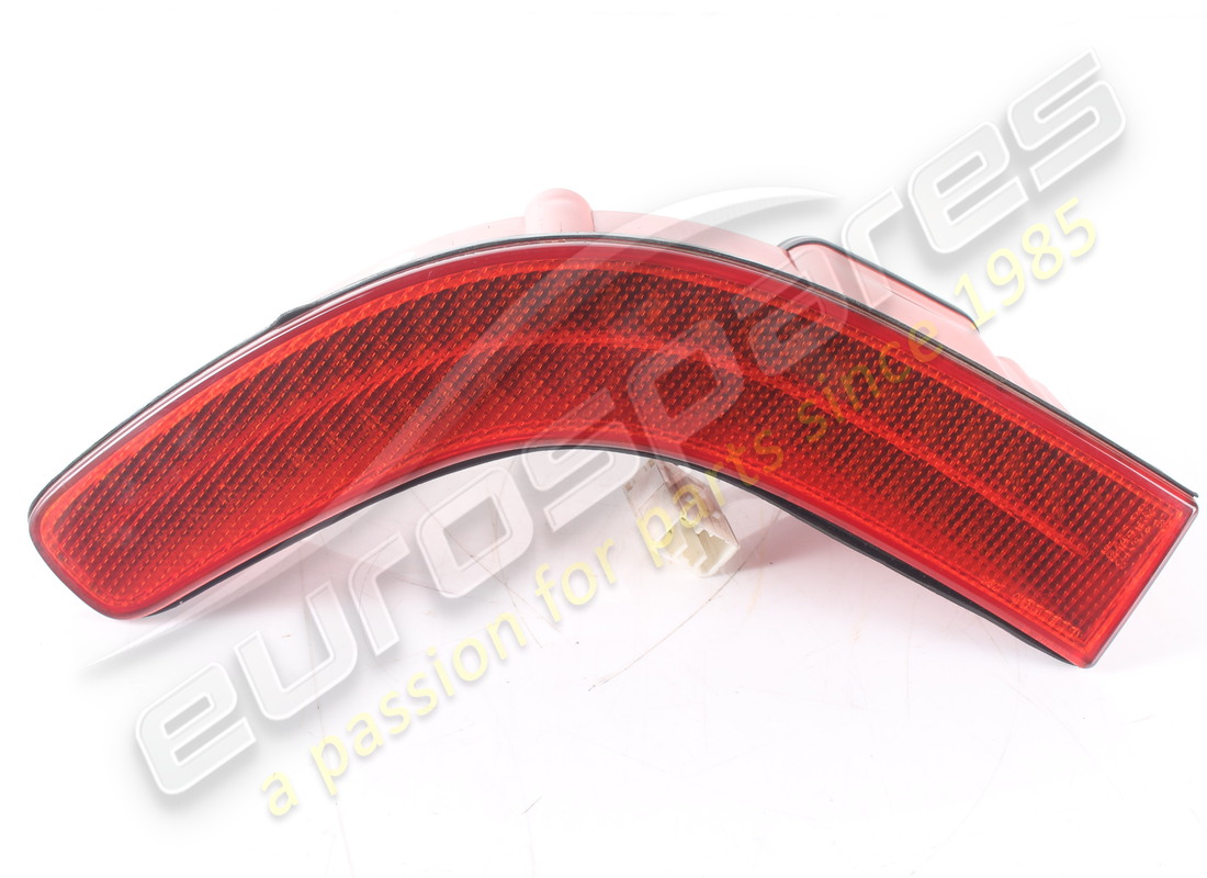 PILOTO TRASERO IZQUIERDO Maserati USADO CON LED FIJO. NÚMERO DE PARTE 383100137 (1)