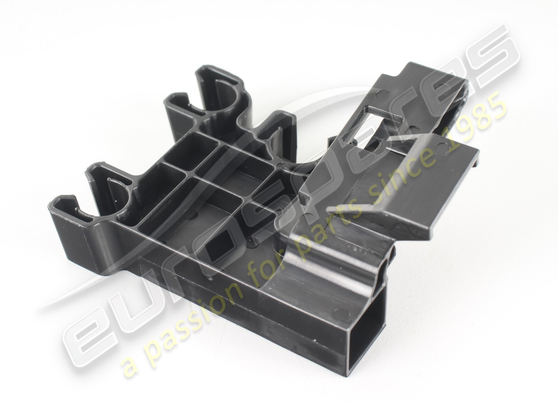 nuevo soporte porsche para línea de combustible. número de pieza 97011038201 (4)