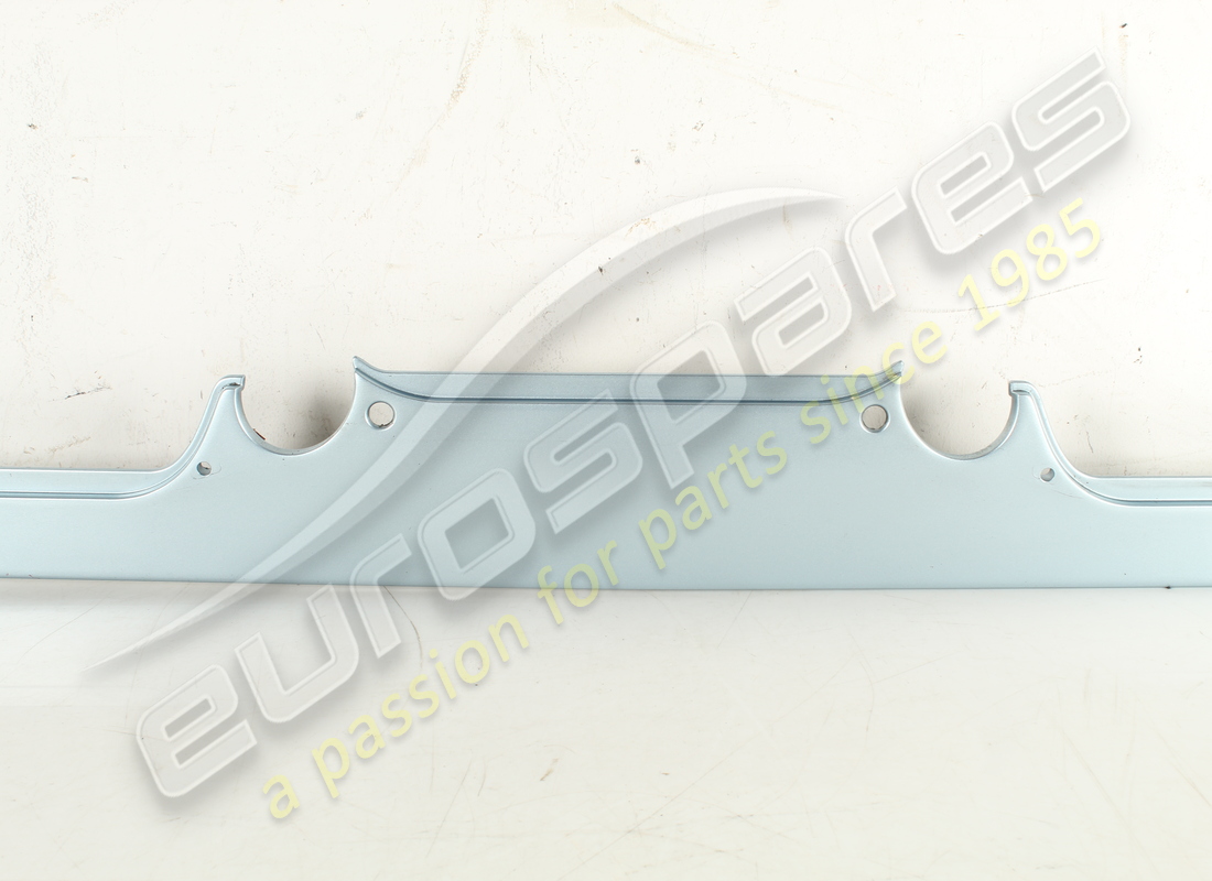 CUBIERTA DE BARRA ANTIVUELCO TRASERA USADA FERRARI. NÚMERO DE PIEZA 66461900 (3) cubierta de barra antivuelco trasera usada ferrari. número de pieza 66461900 (3)