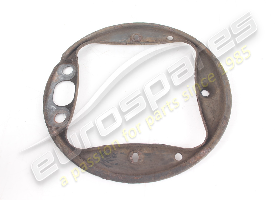 USED MASERATI PARKING BRAKE SHOE MOUNTING. PART NUMBER 388000348 (1) used maserati parking brake shoe mounting. part number 388000348 (1)