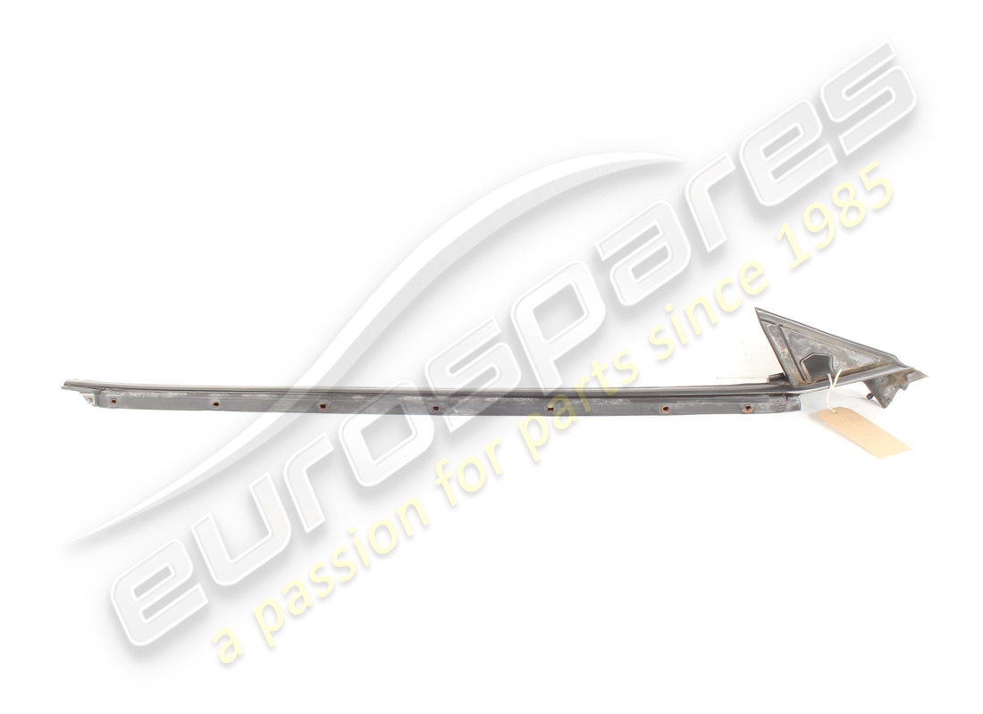 used ferrari rh outer belt-line seal. part number 85219600 (4)
