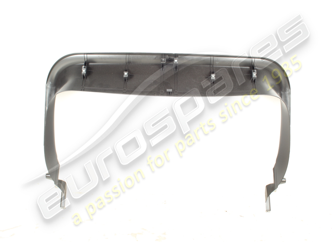 usado maserati panel de moldura superior del porton trasero. número de pieza 670199524 (2)