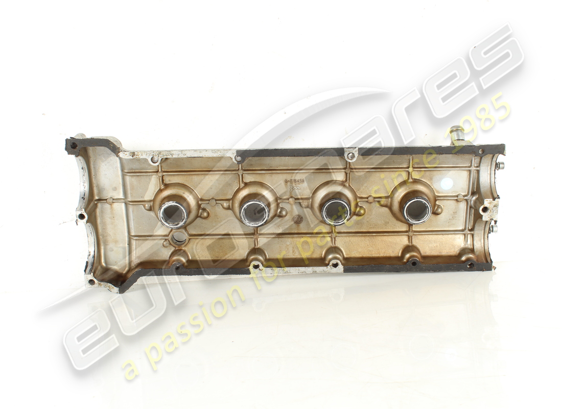 cubierta de cabeza de cilindros derechos ferrari usada. número de pieza 176450 (4)