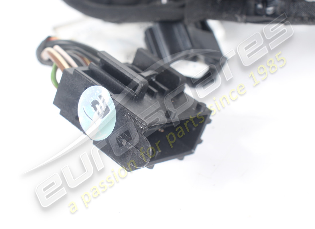 CABLE DE PORTON TRASERO FERRARI USADO. NÚMERO DE PARTE 328511 (2) cable de porton trasero ferrari usado. número de parte 328511 (2)