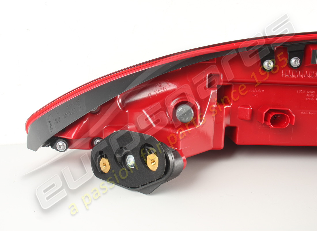 luz trasera nueva porsche. número de pieza 97063143105 (3)