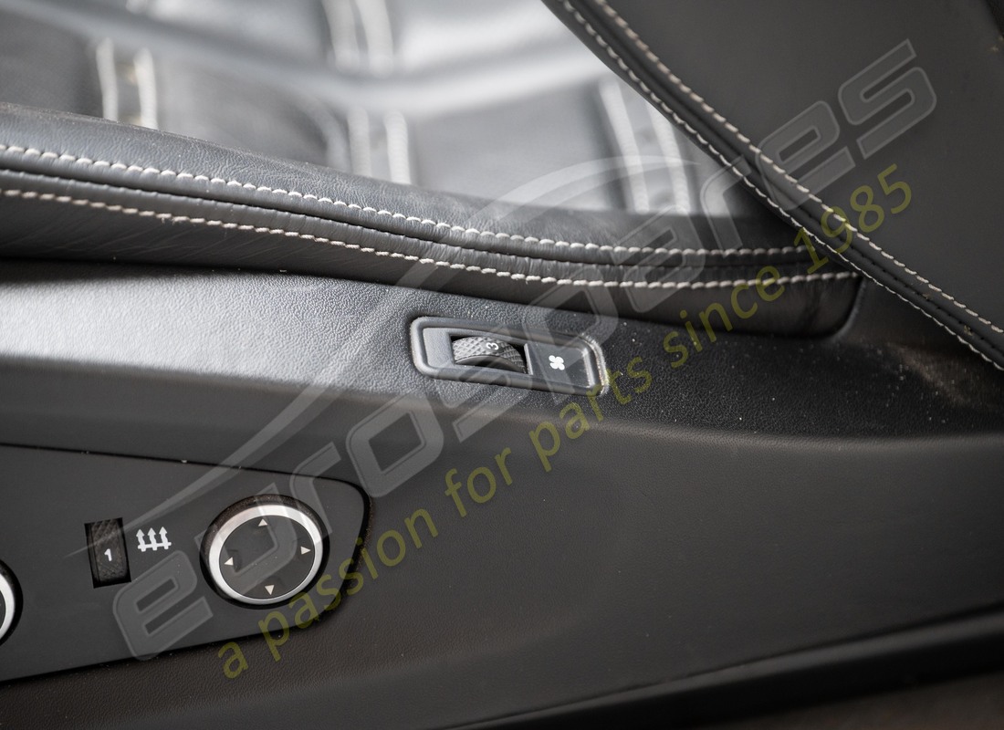 usado ferrari juego de asientos completo. número de pieza eap1558688 (11)