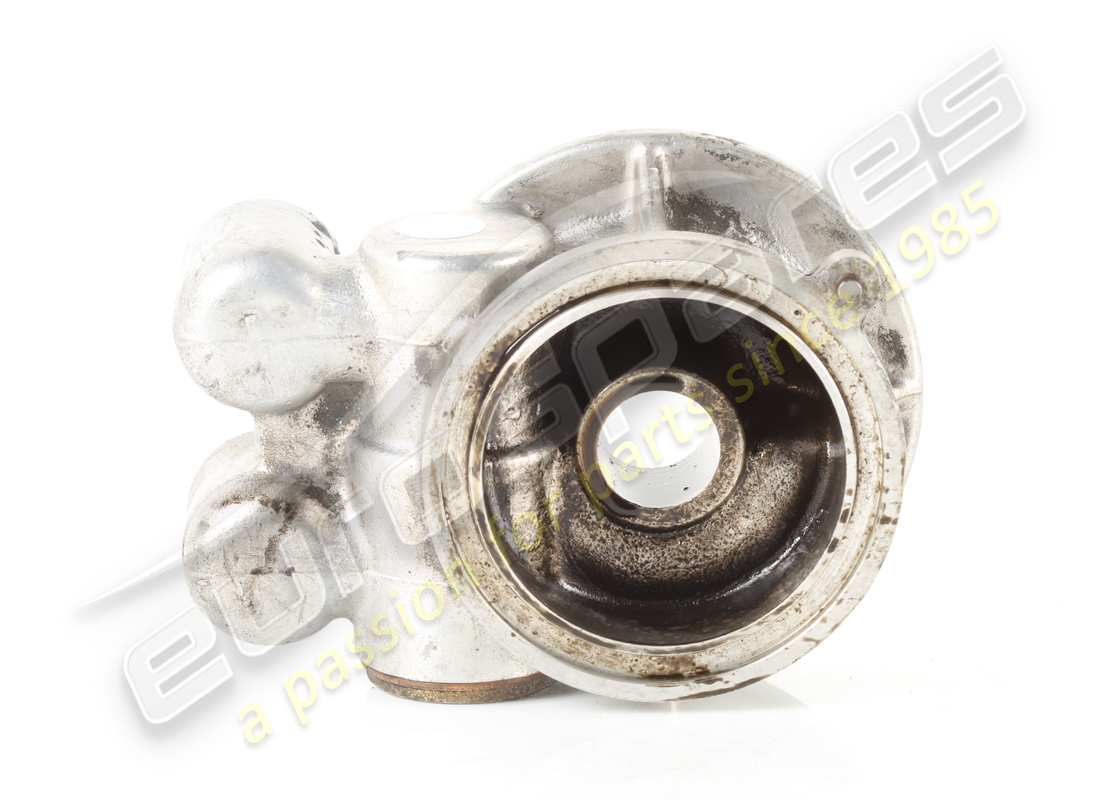 cuerpo de válvula termostática usada maserati. número de pieza 585041200 (1)