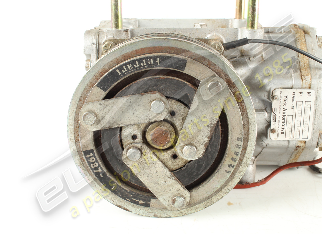compresor de aire acondicionado usado ferrari (tipo roscado). número de pieza 111222 (6)
