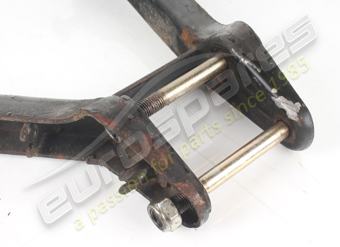 PALANCA SUPERIOR DE SUSPENSIÓN DELANTERA DERECHA USADA FERRARI. NÚMERO DE PIEZA 131900 (4) palanca superior de suspensión delantera derecha usada ferrari. número de pieza 131900 (4)